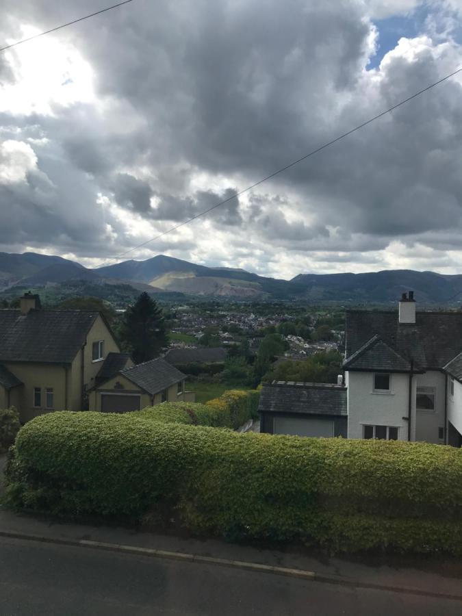 Claremont House Keswick Bed and Breakfast Keswick  Exteriör bild